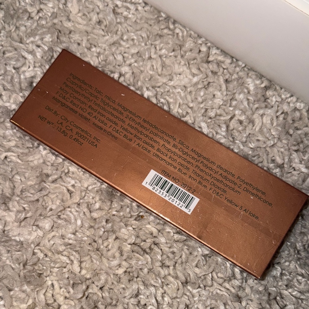 Italia Deluxe Smokey Eyeshadow Palette - Brown and Gold NEW - Picture 5 of 5